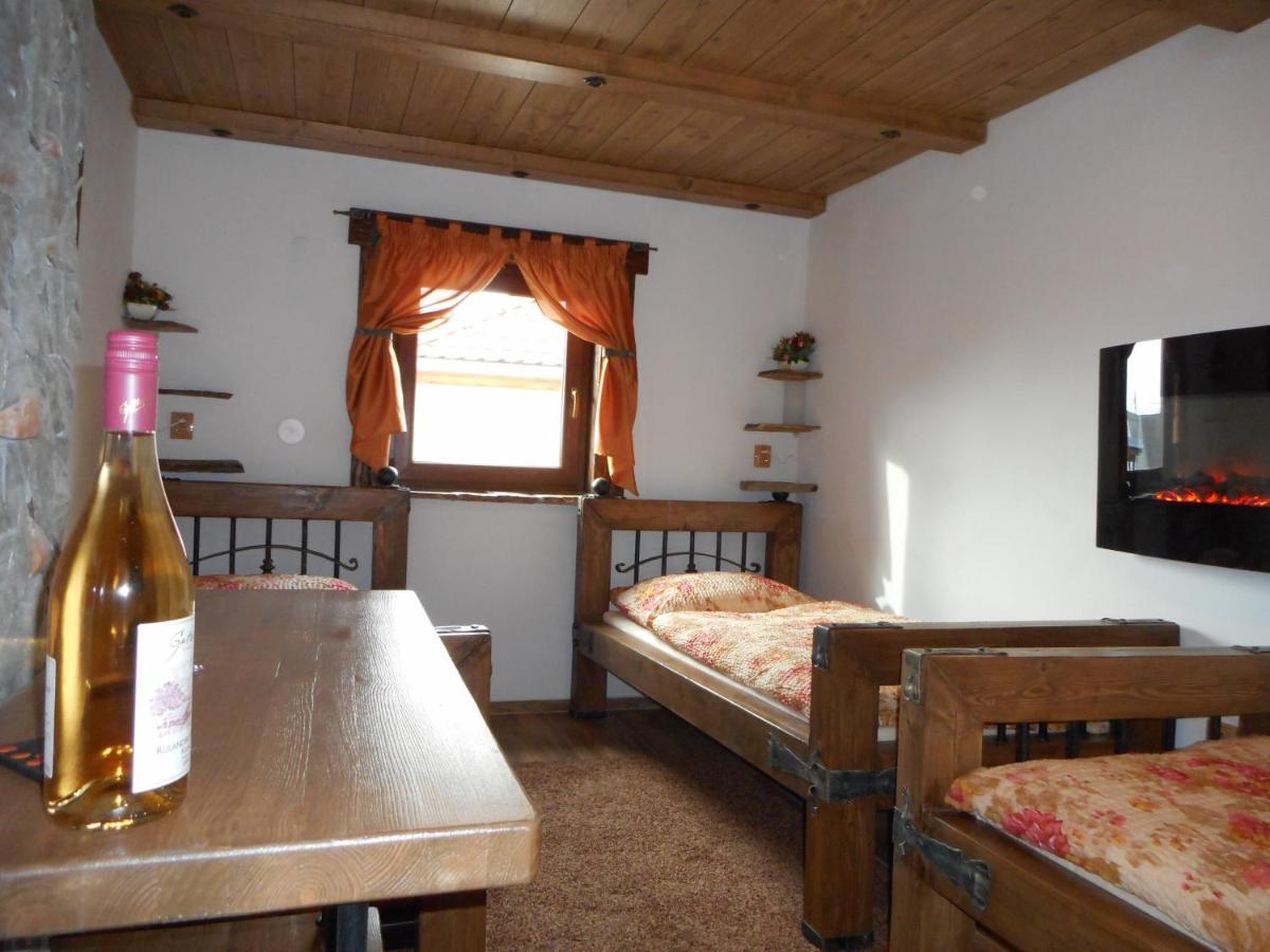 Apartamento V Zajecskej Vezi Zaječí Exterior foto