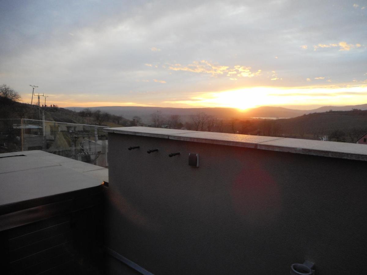 Apartamento V Zajecskej Vezi Zaječí Exterior foto